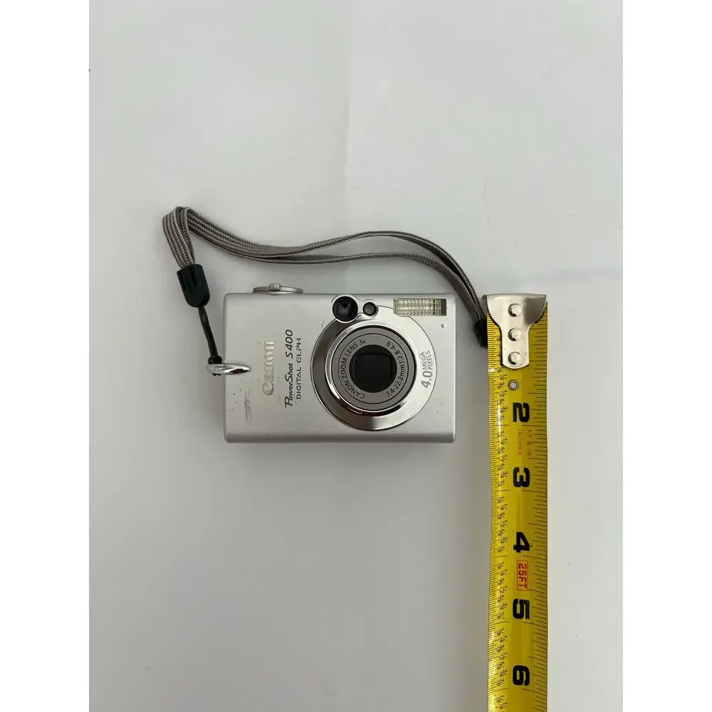 Canon PowerShot S400 Digital Elph Camera - Silver Extras UNTESTED Parts Only
